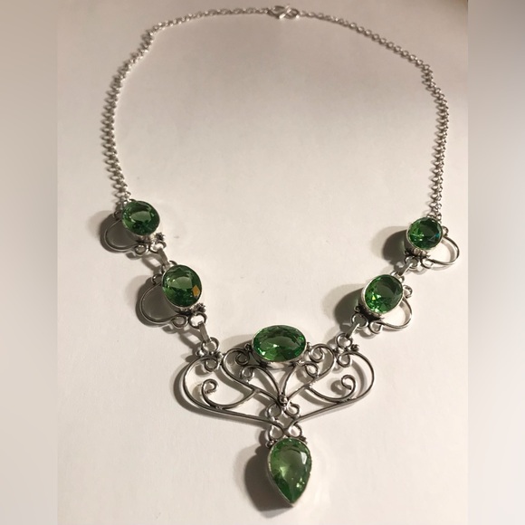 Peridot 925 Sterling Silver Necklace - Picture 1 of 3